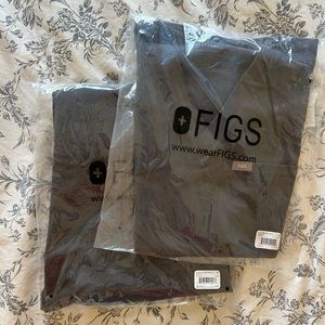 Figs Scrub Set - Charcoal (Zamora High Waisted Jogger and Catarina One Pocket)